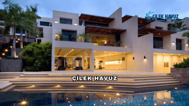 Çilek Havuz Hakkında